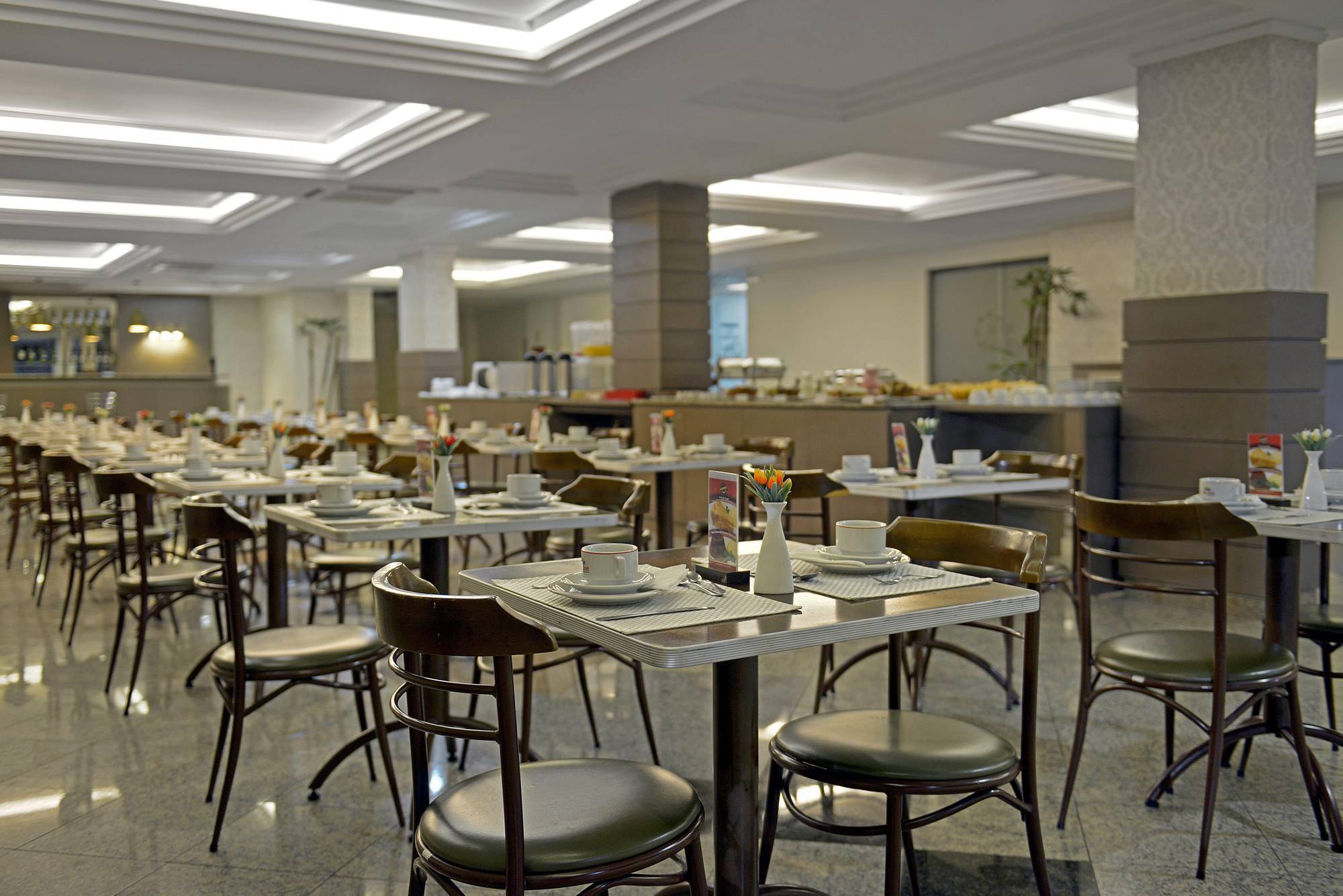 Astron Suites Sao Jose Dos Pinhais By Nobile מראה חיצוני תמונה